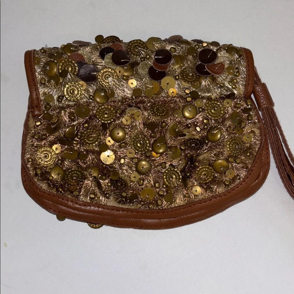 GOLD SEQUIN BEADED WRISTLET WITH BROWN LEATHER NO BRAND TAG MADE IN INDIA